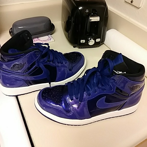 air jordan anti gravity machines purple